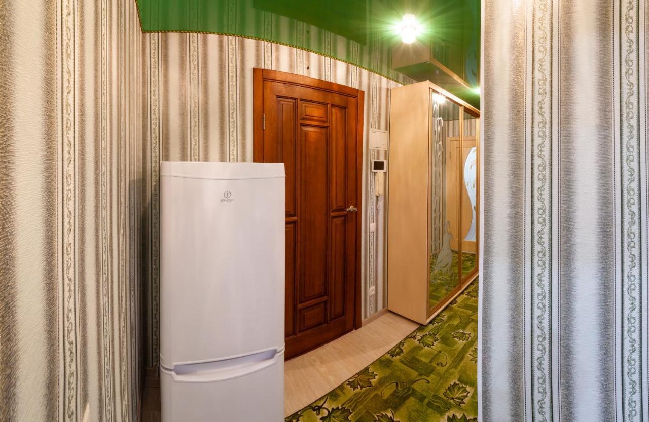 Luxury Apartment Sicheslavska Street Krivij Rih Kültér fotó
